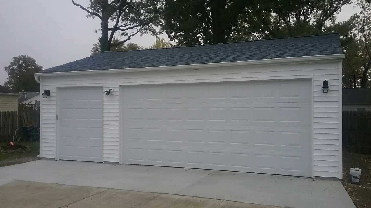 Garage Photo